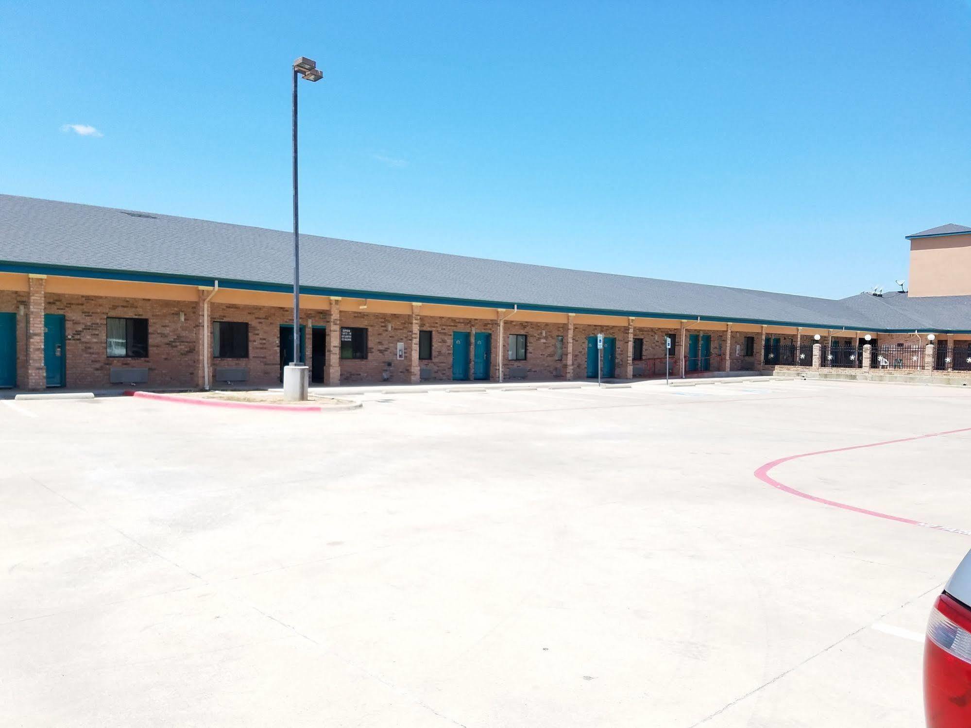 Quality One Motel Weatherford Exterior foto